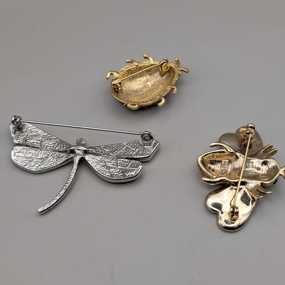 Colorful Insect Brooch Set - Picture 3 of 3